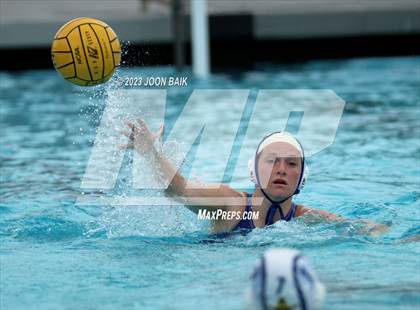 Thumbnail 3 in Terra Linda vs Moreau Catholic (Battle of the Bay) photogallery.