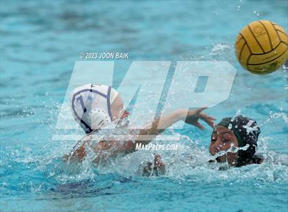 Thumbnail 2 in Terra Linda vs Moreau Catholic (Battle of the Bay) photogallery.
