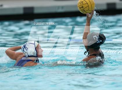 Thumbnail 3 in Terra Linda vs Moreau Catholic (Battle of the Bay) photogallery.