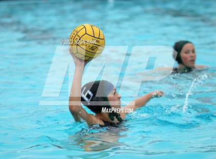 Thumbnail 2 in Terra Linda vs Moreau Catholic (Battle of the Bay) photogallery.