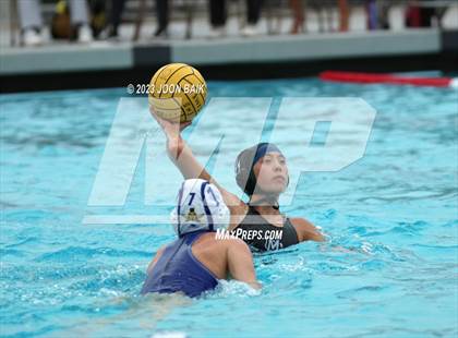 Thumbnail 3 in Terra Linda vs Moreau Catholic (Battle of the Bay) photogallery.