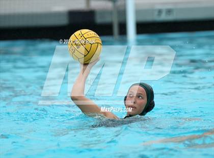Thumbnail 3 in Terra Linda vs Moreau Catholic (Battle of the Bay) photogallery.