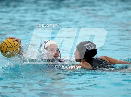 Thumbnail 2 in Terra Linda vs Moreau Catholic (Battle of the Bay) photogallery.