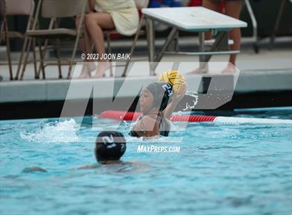 Thumbnail 2 in Terra Linda vs Moreau Catholic (Battle of the Bay) photogallery.