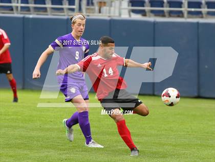 Thumbnail 1 in Hoover vs. St. Augustine (City Championship @ Qualcomm Stadium) photogallery.