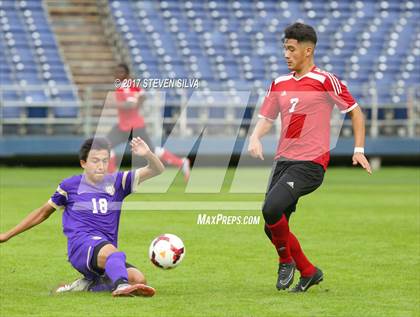 Thumbnail 1 in Hoover vs. St. Augustine (City Championship @ Qualcomm Stadium) photogallery.