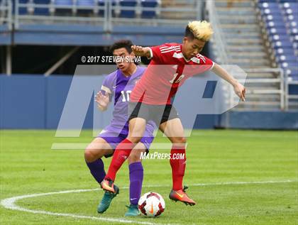 Thumbnail 2 in Hoover vs. St. Augustine (City Championship @ Qualcomm Stadium) photogallery.