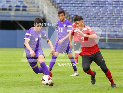 Thumbnail 1 in Hoover vs. St. Augustine (City Championship @ Qualcomm Stadium) photogallery.
