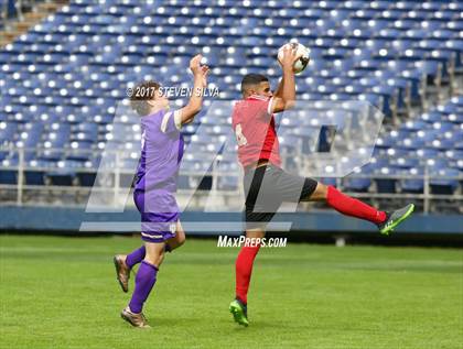 Thumbnail 3 in Hoover vs. St. Augustine (City Championship @ Qualcomm Stadium) photogallery.