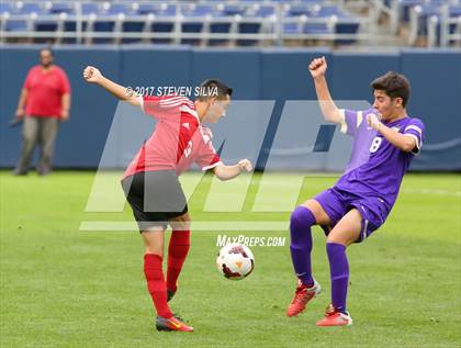Thumbnail 1 in Hoover vs. St. Augustine (City Championship @ Qualcomm Stadium) photogallery.