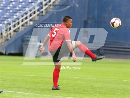 Thumbnail 3 in Hoover vs. St. Augustine (City Championship @ Qualcomm Stadium) photogallery.