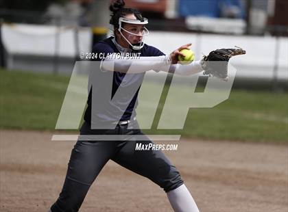 Thumbnail 3 in New Plymouth vs. Orofino (IDHSAA 2A Losers Bracket Round 2) photogallery.