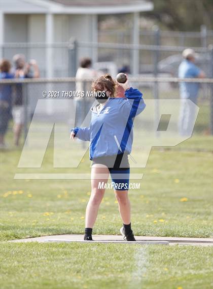 Thumbnail 1 in Putnam @ Lyman Memorial photogallery.