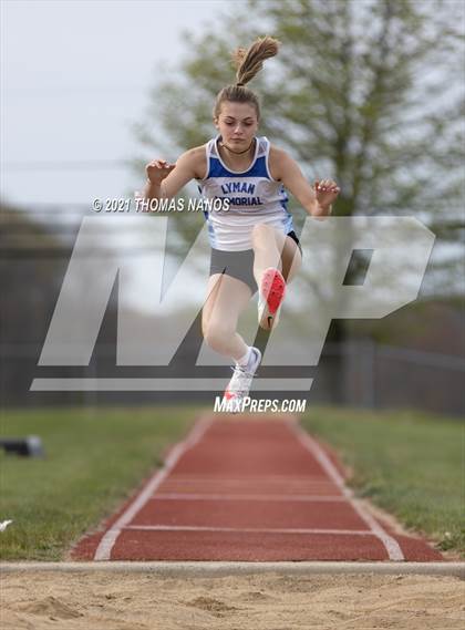 Thumbnail 1 in Putnam @ Lyman Memorial photogallery.