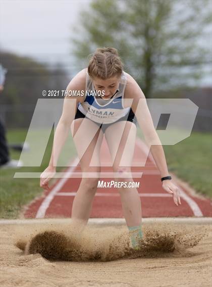 Thumbnail 3 in Putnam @ Lyman Memorial photogallery.