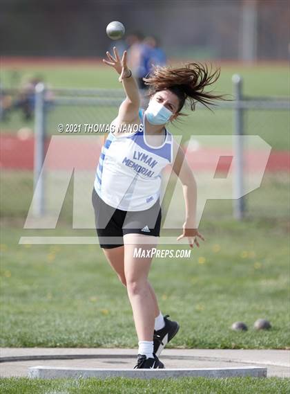 Thumbnail 2 in Putnam @ Lyman Memorial photogallery.