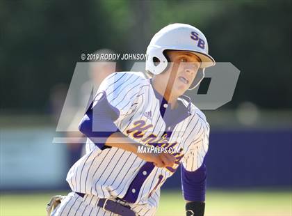 Thumbnail 3 in South Beauregard vs. Kaplan (LHSAA 3A Round 2 Playoff) photogallery.