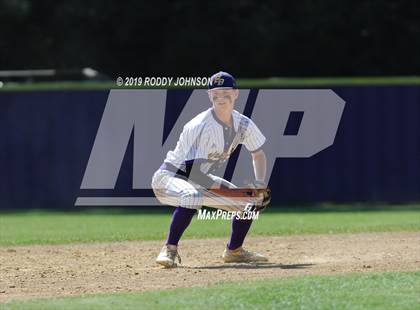 Thumbnail 2 in South Beauregard vs. Kaplan (LHSAA 3A Round 2 Playoff) photogallery.