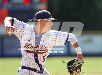 Thumbnail 1 in South Beauregard vs. Kaplan (LHSAA 3A Round 2 Playoff) photogallery.