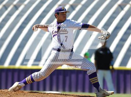 Thumbnail 3 in South Beauregard vs. Kaplan (LHSAA 3A Round 2 Playoff) photogallery.