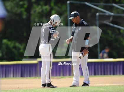 Thumbnail 1 in South Beauregard vs. Kaplan (LHSAA 3A Round 2 Playoff) photogallery.