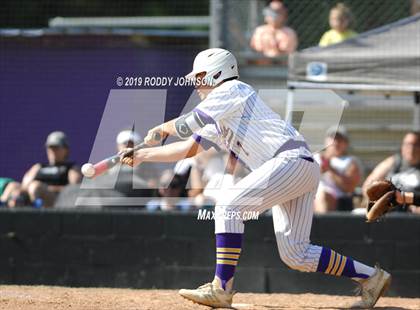 Thumbnail 2 in South Beauregard vs. Kaplan (LHSAA 3A Round 2 Playoff) photogallery.
