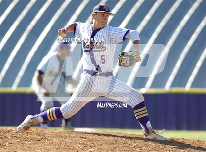 Thumbnail 1 in South Beauregard vs. Kaplan (LHSAA 3A Round 2 Playoff) photogallery.