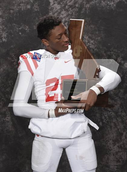 Thumbnail 1 in Mater Dei (CIF State Open Division Awards) photogallery.
