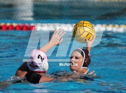 Thumbnail 2 in Saint Francis vs Carondelet (Saint Francis JV Tournament) photogallery.