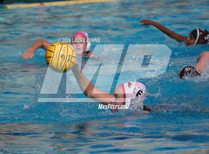 Thumbnail 1 in Saint Francis vs Carondelet (Saint Francis JV Tournament) photogallery.