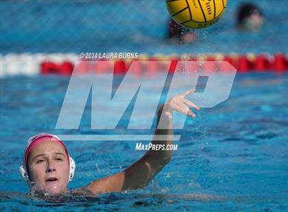 Thumbnail 3 in Saint Francis vs Carondelet (Saint Francis JV Tournament) photogallery.