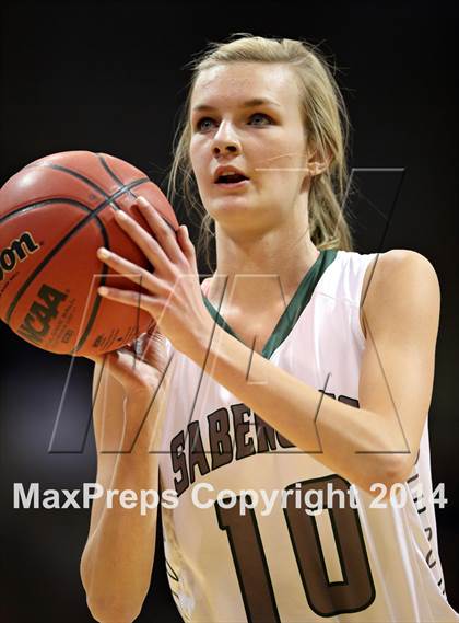 Thumbnail 1 in Fossil Ridge vs. Grandview (CHSAA 5A Semifinal) photogallery.