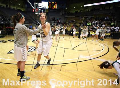 Thumbnail 1 in Fossil Ridge vs. Grandview (CHSAA 5A Semifinal) photogallery.