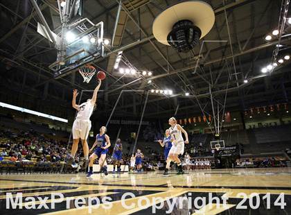 Thumbnail 2 in Fossil Ridge vs. Grandview (CHSAA 5A Semifinal) photogallery.