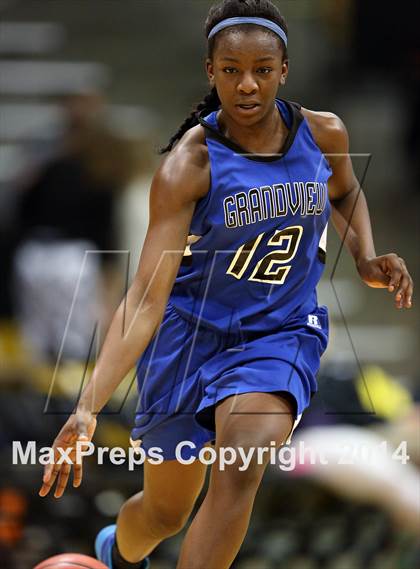 Thumbnail 2 in Fossil Ridge vs. Grandview (CHSAA 5A Semifinal) photogallery.