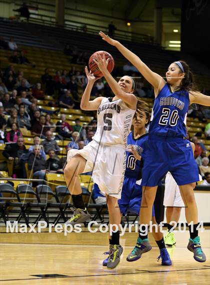 Thumbnail 1 in Fossil Ridge vs. Grandview (CHSAA 5A Semifinal) photogallery.