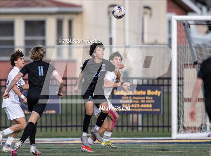 Thumbnail 3 in De La Salle Collegiate @ Forest Hills Northern (MHSAA D2 Final) photogallery.