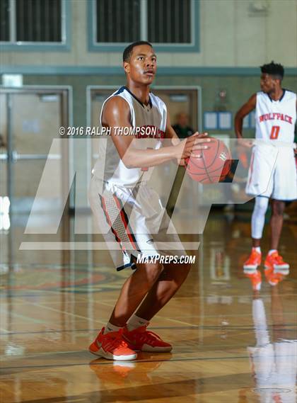 Thumbnail 2 in McKinleyville vs Cosumnes Oaks (Run with the Pack) photogallery.