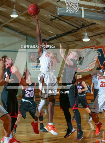 Thumbnail 3 in McKinleyville vs Cosumnes Oaks (Run with the Pack) photogallery.