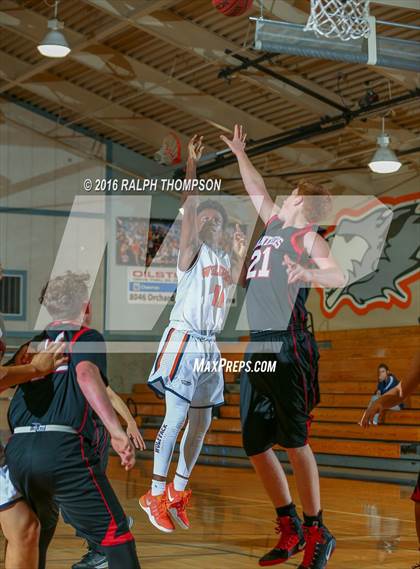 Thumbnail 1 in McKinleyville vs Cosumnes Oaks (Run with the Pack) photogallery.