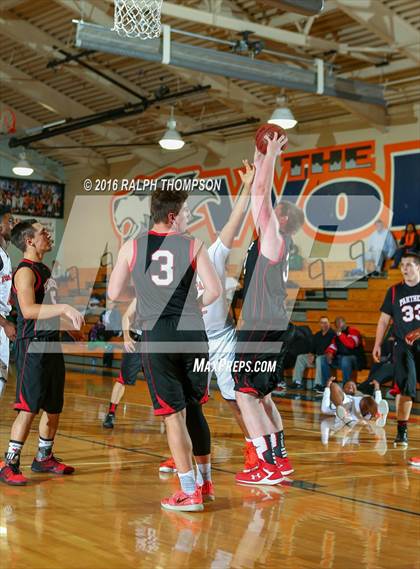 Thumbnail 1 in McKinleyville vs Cosumnes Oaks (Run with the Pack) photogallery.