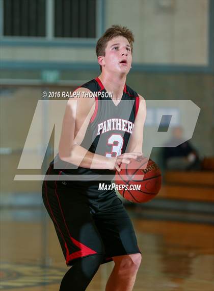 Thumbnail 1 in McKinleyville vs Cosumnes Oaks (Run with the Pack) photogallery.