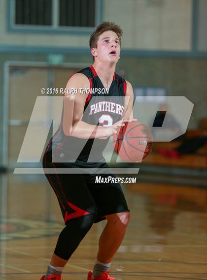 Thumbnail 3 in McKinleyville vs Cosumnes Oaks (Run with the Pack) photogallery.