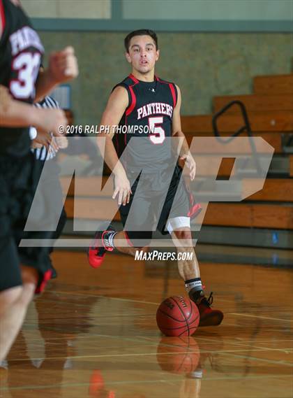 Thumbnail 2 in McKinleyville vs Cosumnes Oaks (Run with the Pack) photogallery.