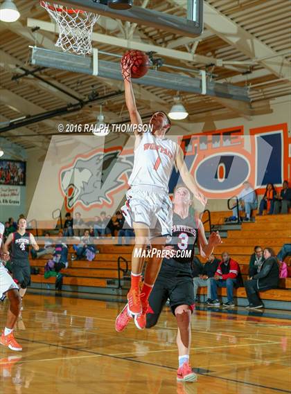 Thumbnail 2 in McKinleyville vs Cosumnes Oaks (Run with the Pack) photogallery.
