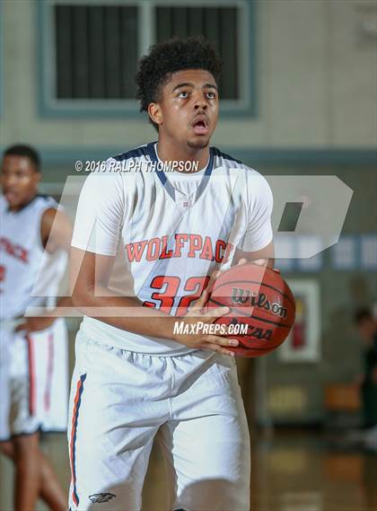 Thumbnail 3 in McKinleyville vs Cosumnes Oaks (Run with the Pack) photogallery.
