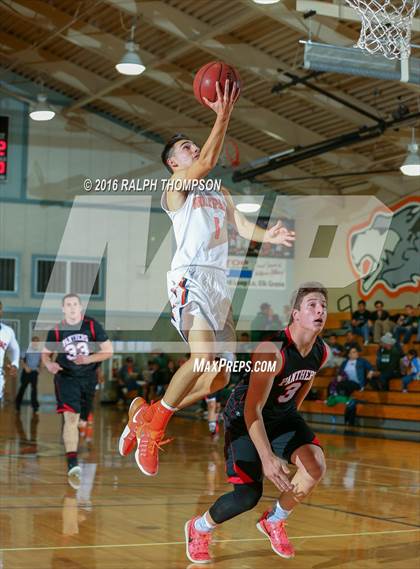 Thumbnail 1 in McKinleyville vs Cosumnes Oaks (Run with the Pack) photogallery.
