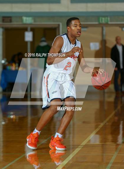 Thumbnail 2 in McKinleyville vs Cosumnes Oaks (Run with the Pack) photogallery.