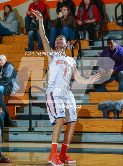 Thumbnail 2 in McKinleyville vs Cosumnes Oaks (Run with the Pack) photogallery.
