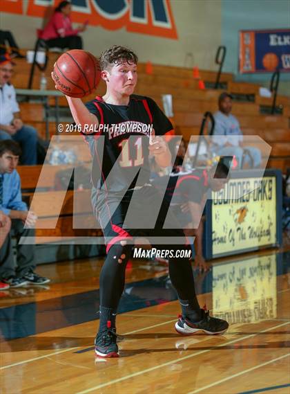 Thumbnail 1 in McKinleyville vs Cosumnes Oaks (Run with the Pack) photogallery.